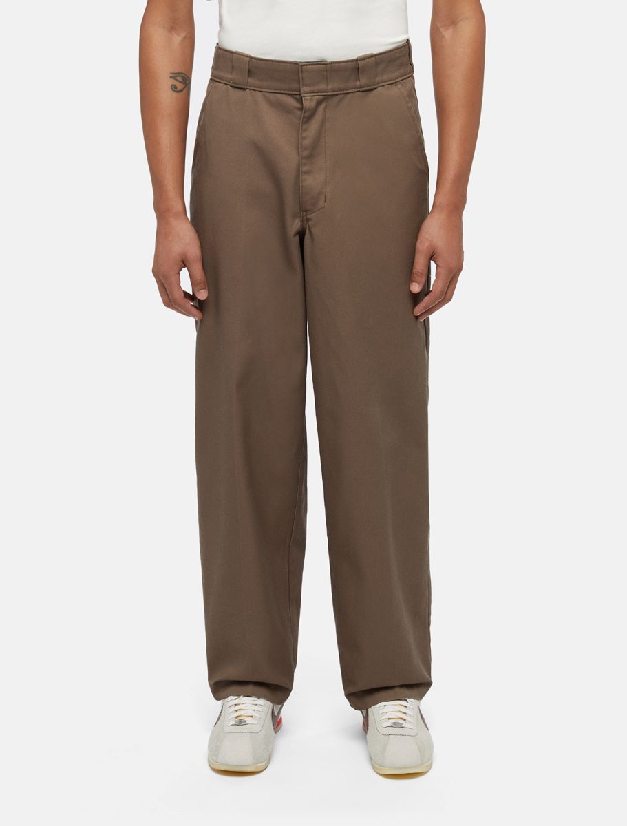 DICKIES Loose Multi Pocket Workpant in BROWN