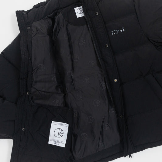 POLAR SKATE CO. Basic Puffer Jacket in BLACK
