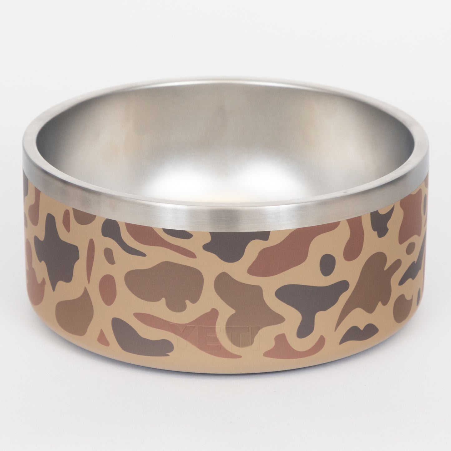 YETI Boomer 8 Dog Bowl in WETLANDS CAMO