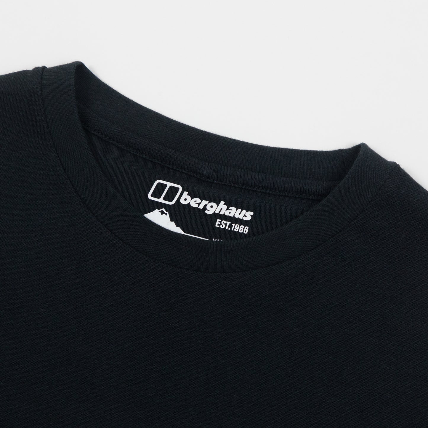 BERGHAUS Class Logo T-Shirt in BLACK