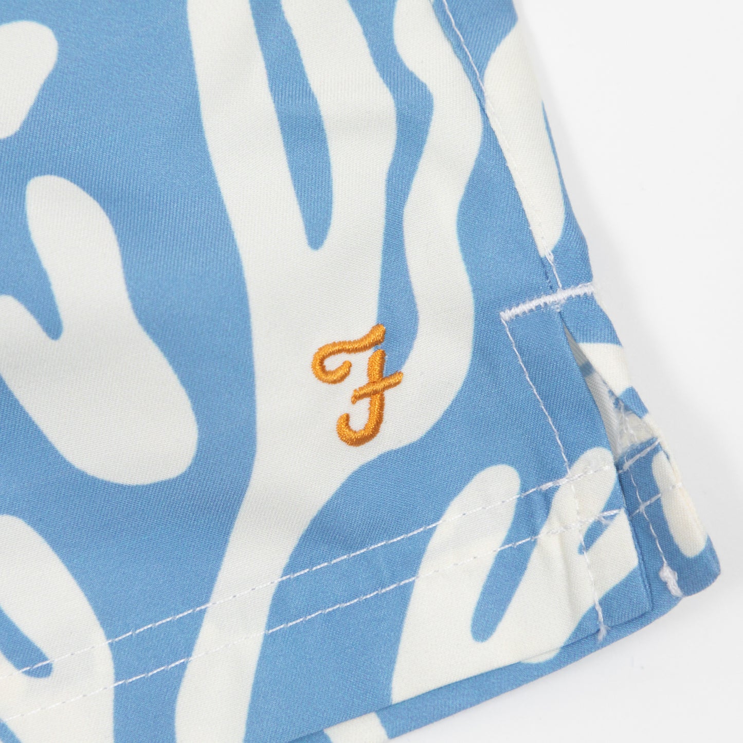 FARAH Colbert Reef Pattern Swim Shorts in BLUE & WHITE
