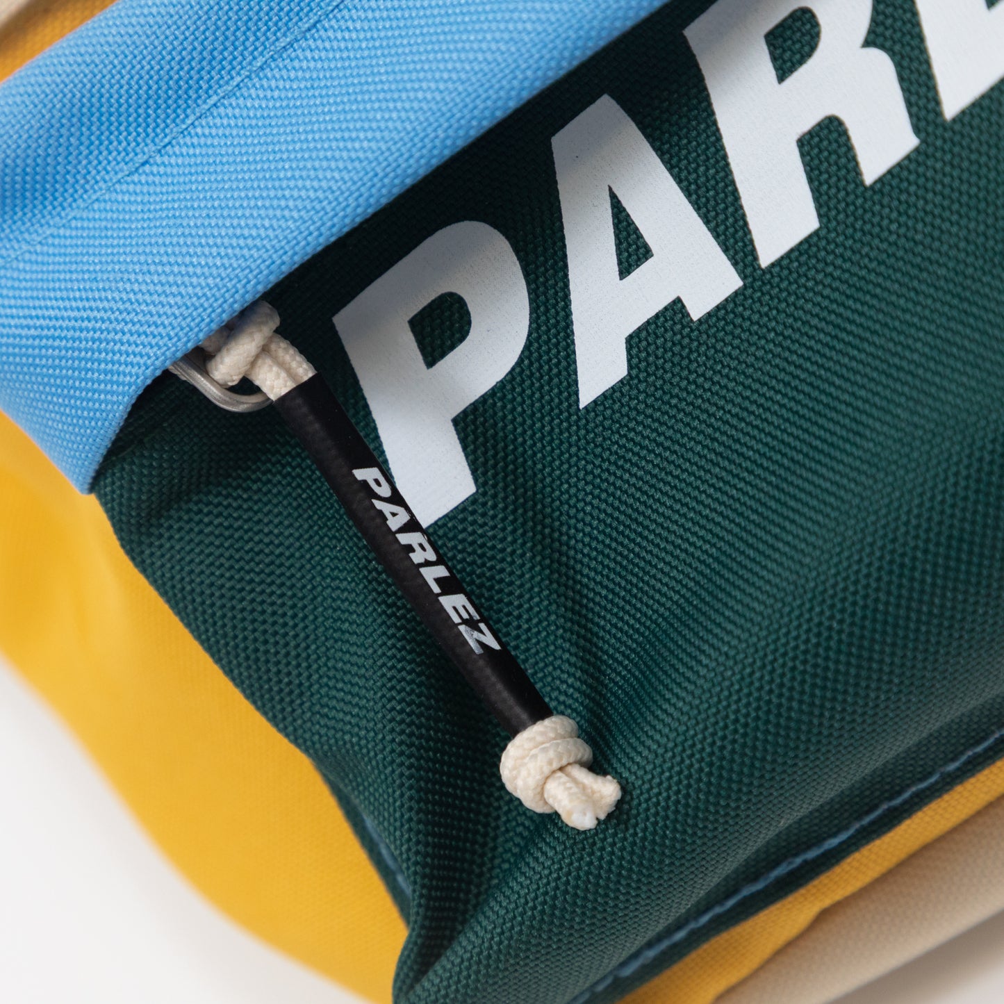 parlez explorer bum bag outside compartment