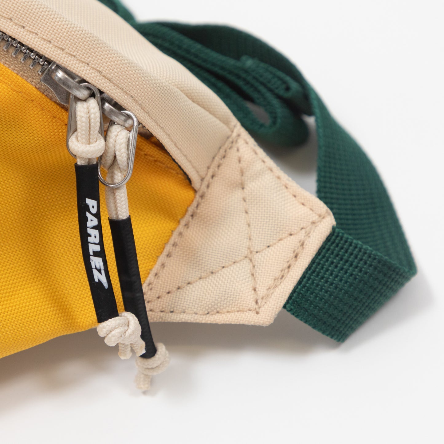 parlez bum bag zip closure