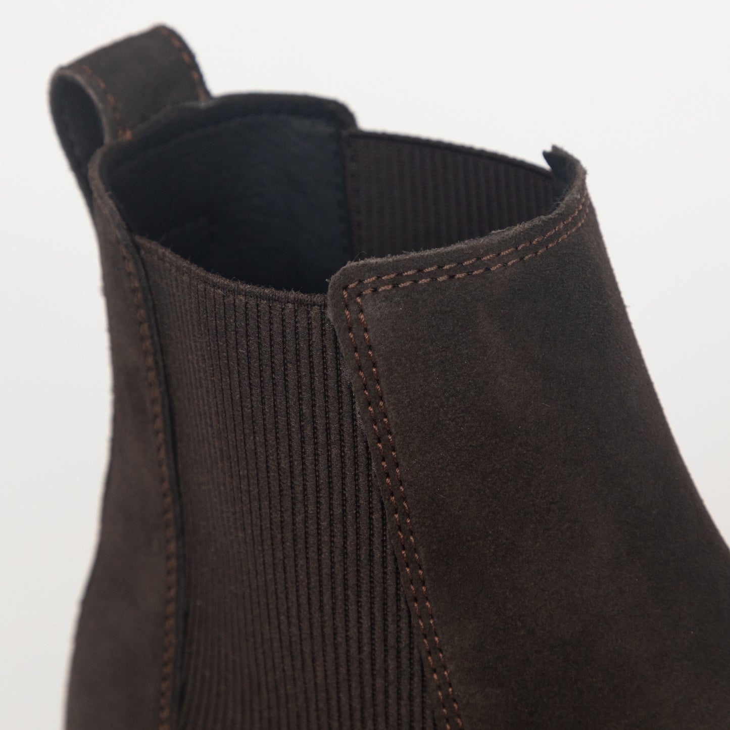 BIRKENSTOCK Highwood Chelsea Boots in BROWN