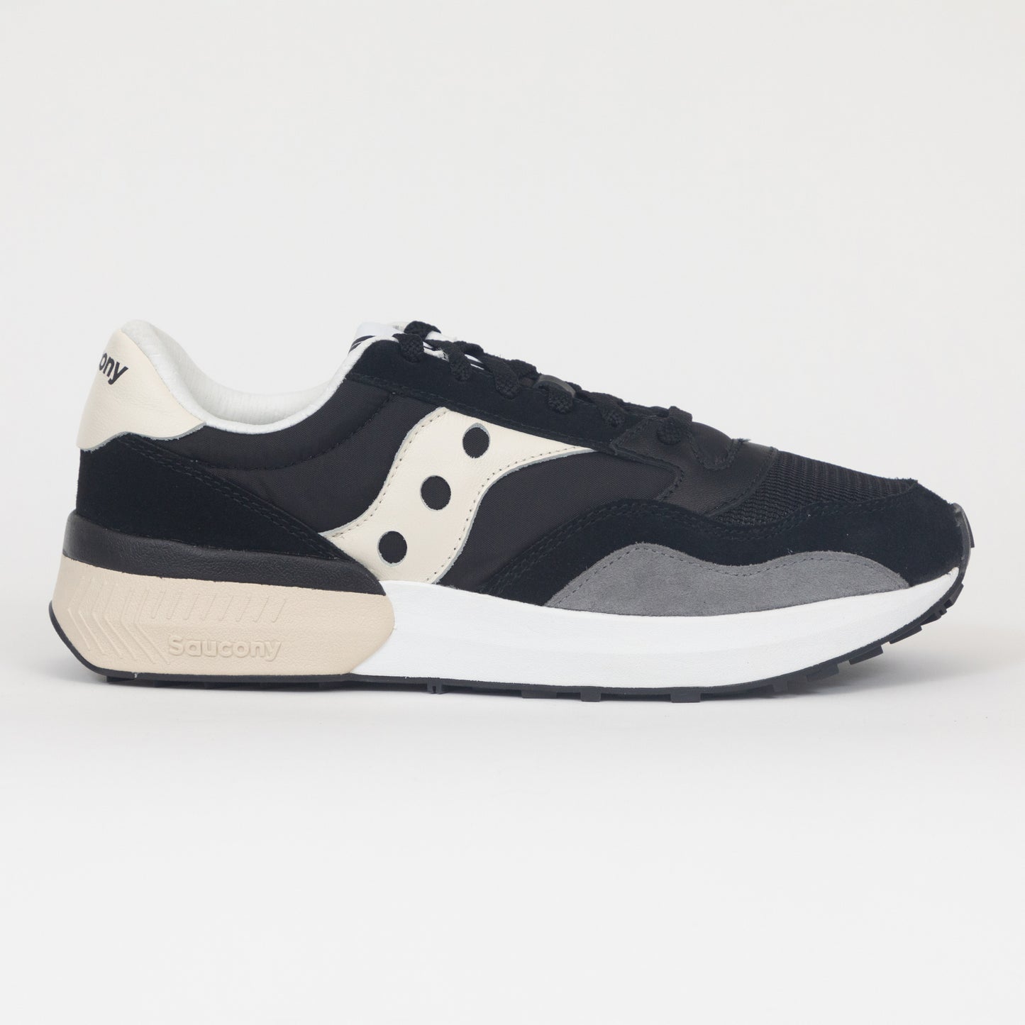 SAUCONY Jazz NXT Trainers in BLACK & CREAM
