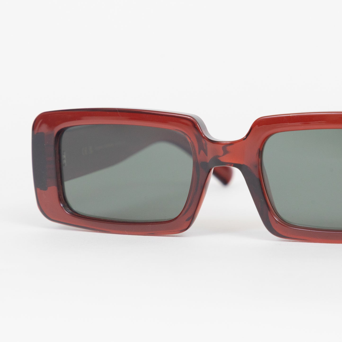 meller kisai uv protection olive lens