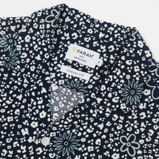 FARAH Landon Reve Print Short Sleeve Shirt in NAVY