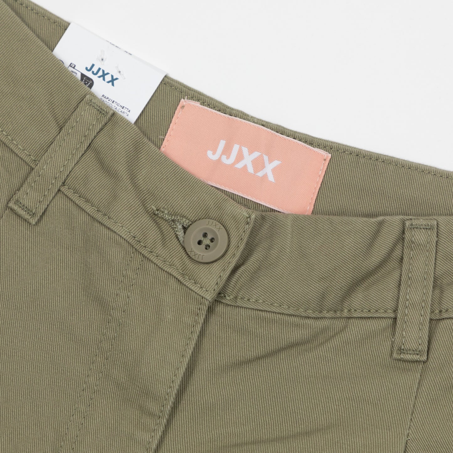 Womens JJXX Maddy Canvas Shorts in GREEN