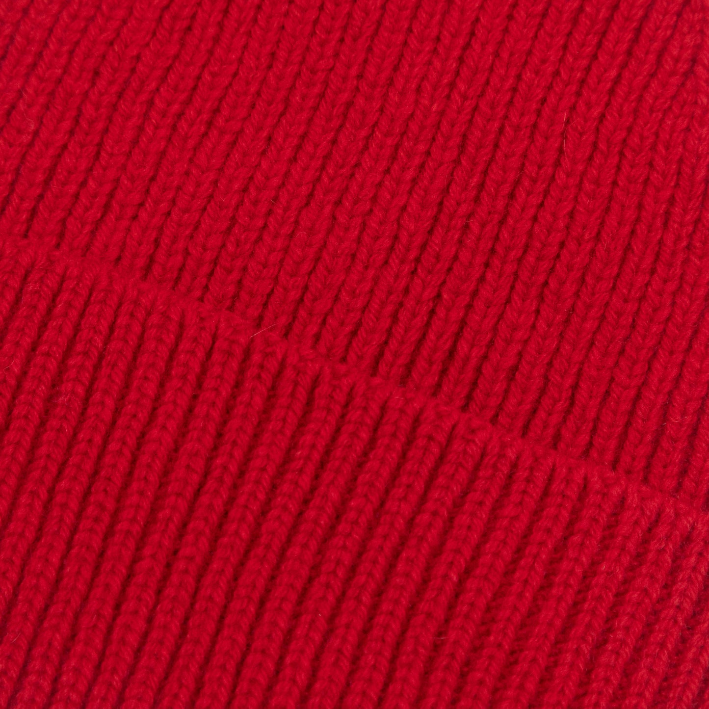 COLORFUL STANDARD Merino Wool Beanie in SCARLET RED