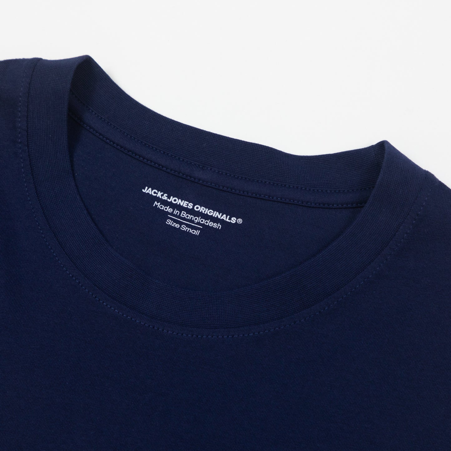 JACK & JONES Originals Studio T-Shirt in NAVY