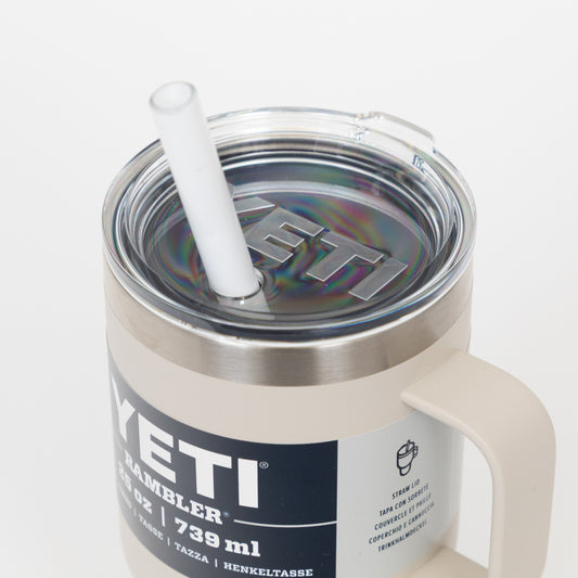 YETI Rambler® 25 oz (739 ml) Straw Mug in Cape Taupe