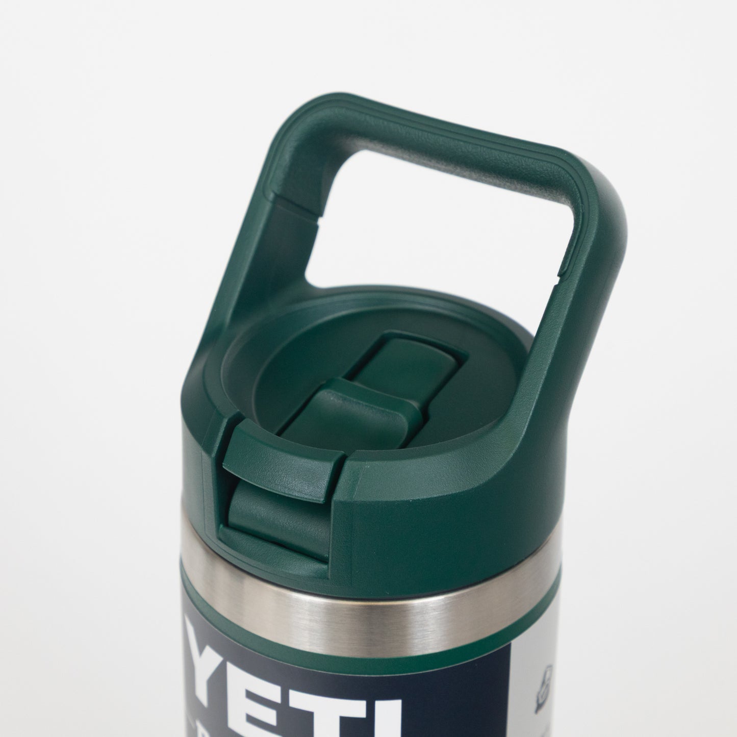 Green Yeti closed straw lid