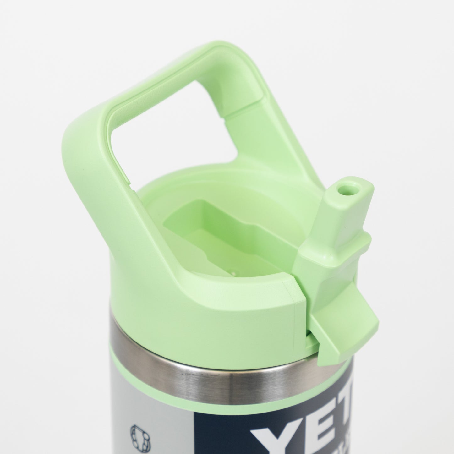 YETI Rambler 18 oz (532ml) Colour Straw Bottle in LIME GREEN