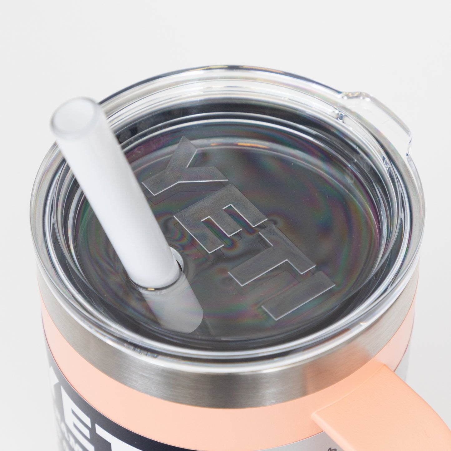 YETI Rambler 25 oz (710ml) Straw Drinking Cup in PEACH