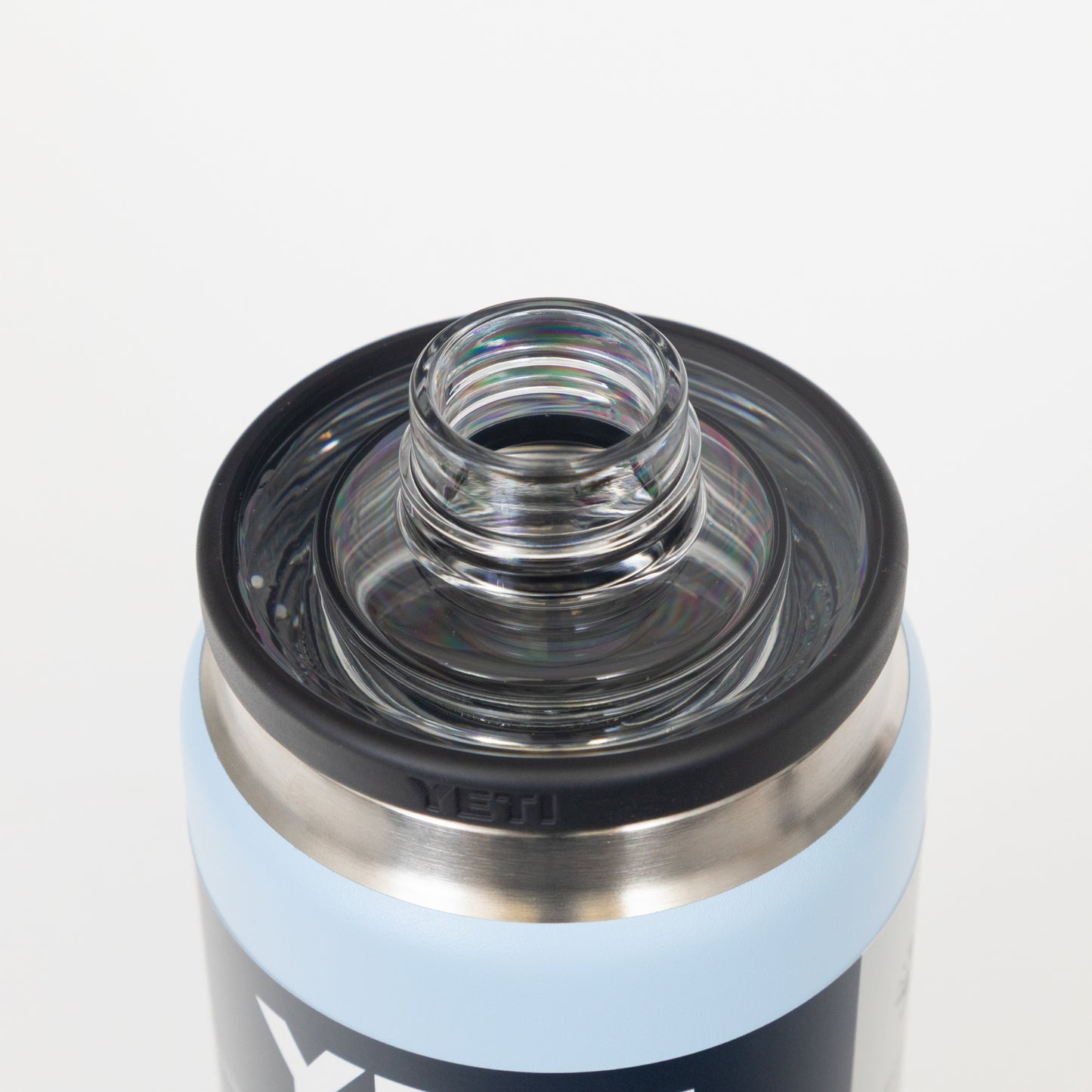 yeti 26 oz chug lid water bottle
