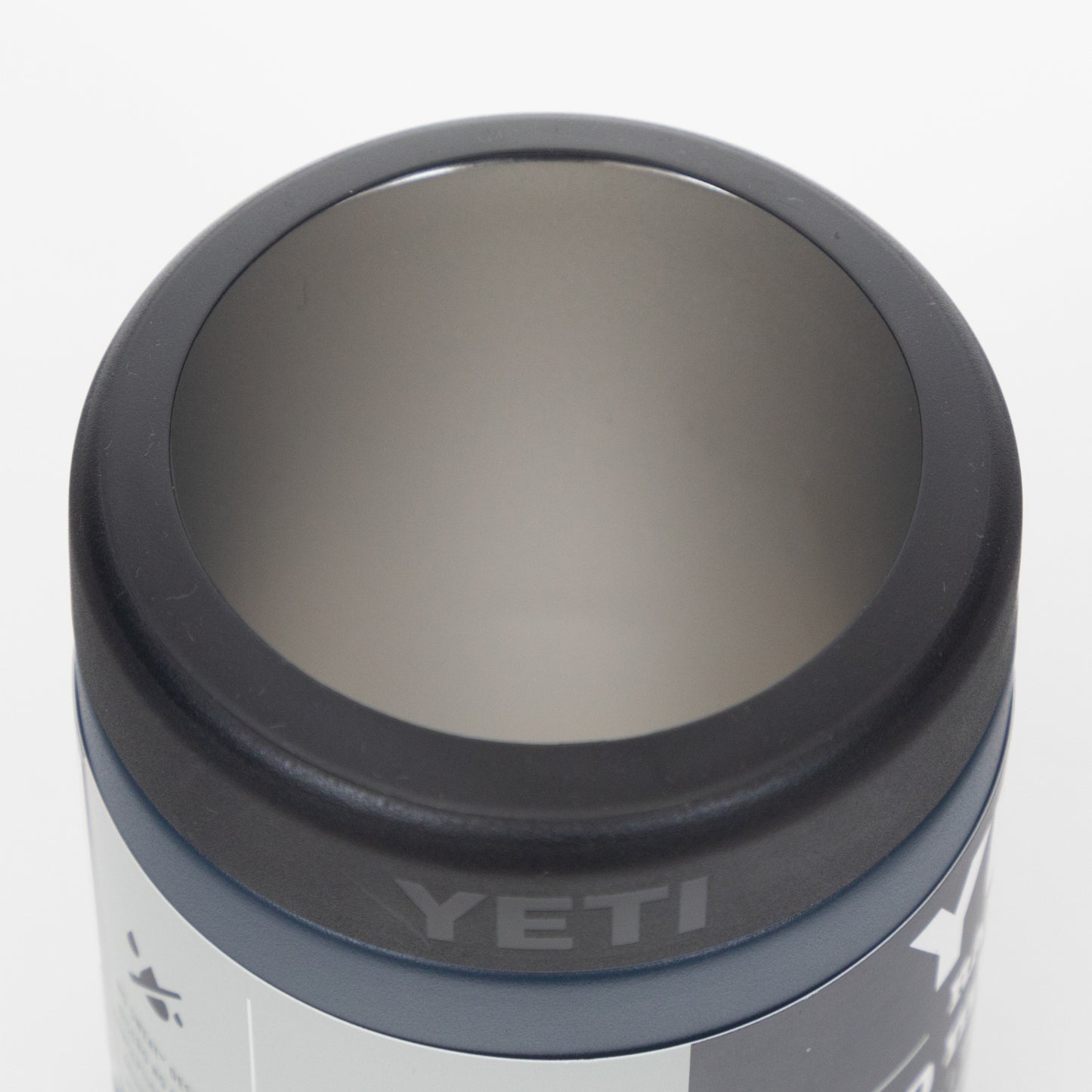 YETI Rambler 330ml Colster Can Insulator in NAVY