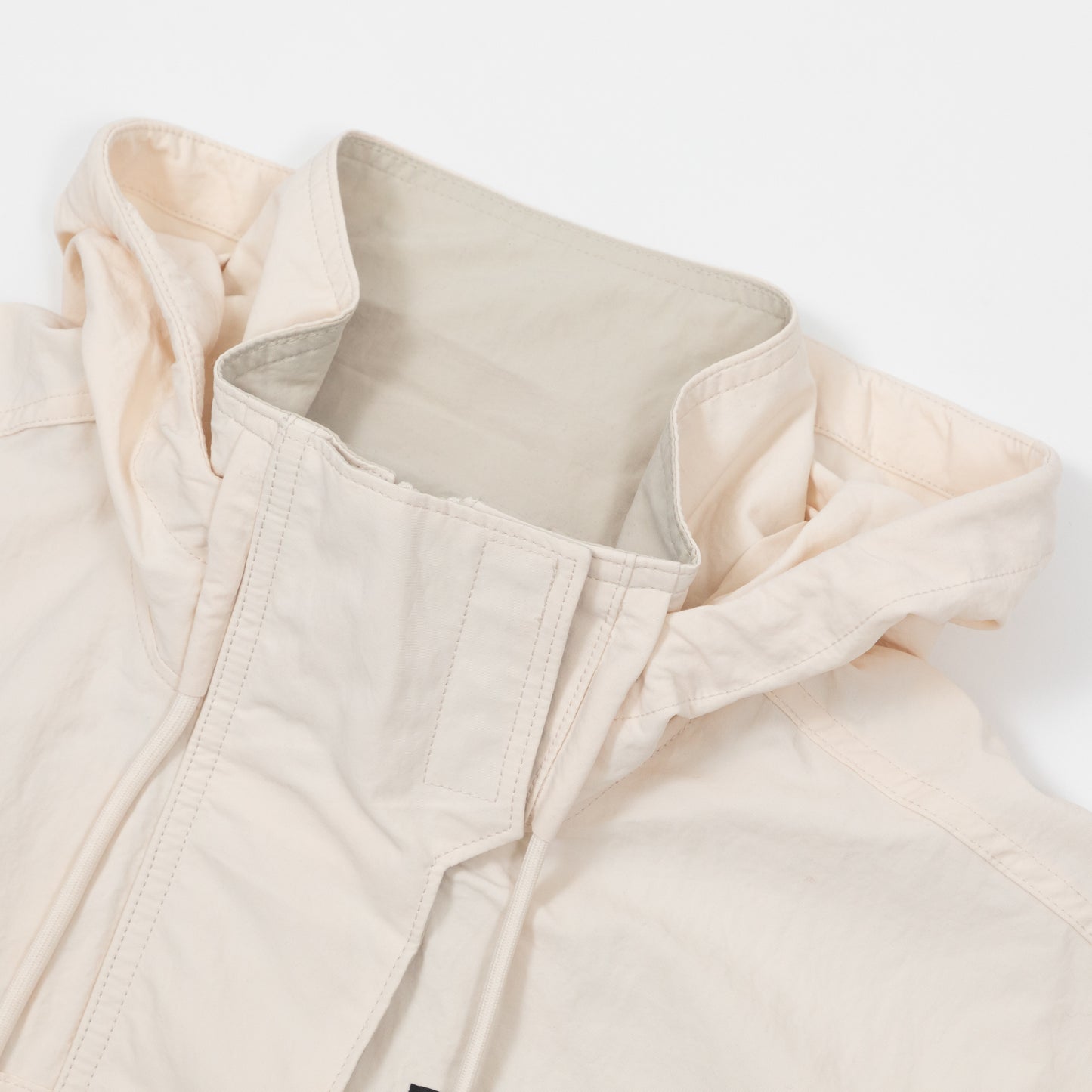 Womens PATAGONIA Skysail Jacket in CREAM