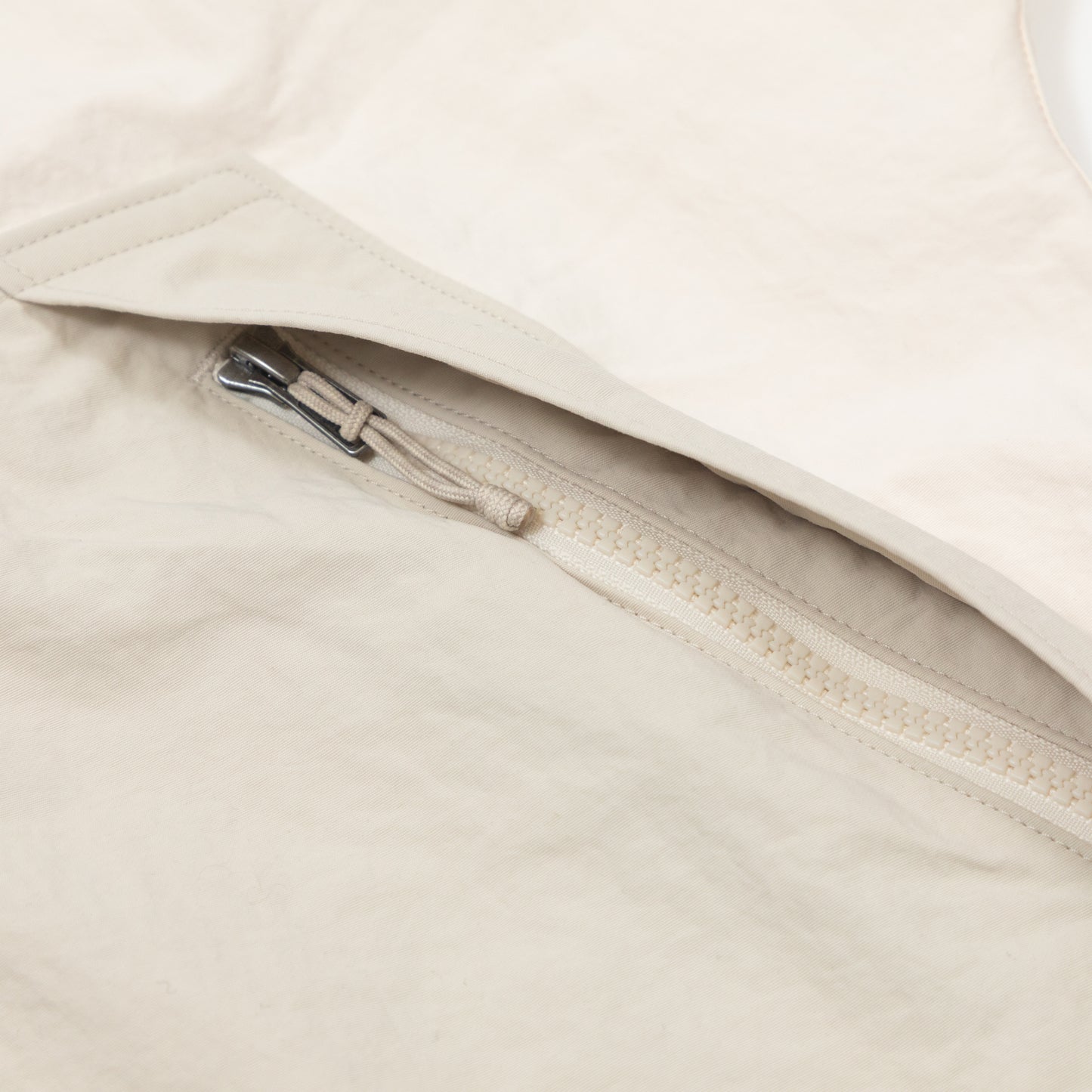 Womens PATAGONIA Skysail Jacket in CREAM