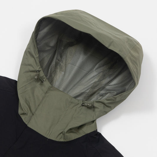 HELLY HANSEN Vancouver Rain Jacket in GREEN