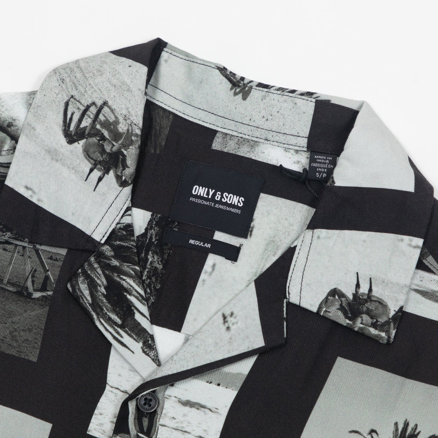 ONLY & SONS Viscose Shirt in BLACK