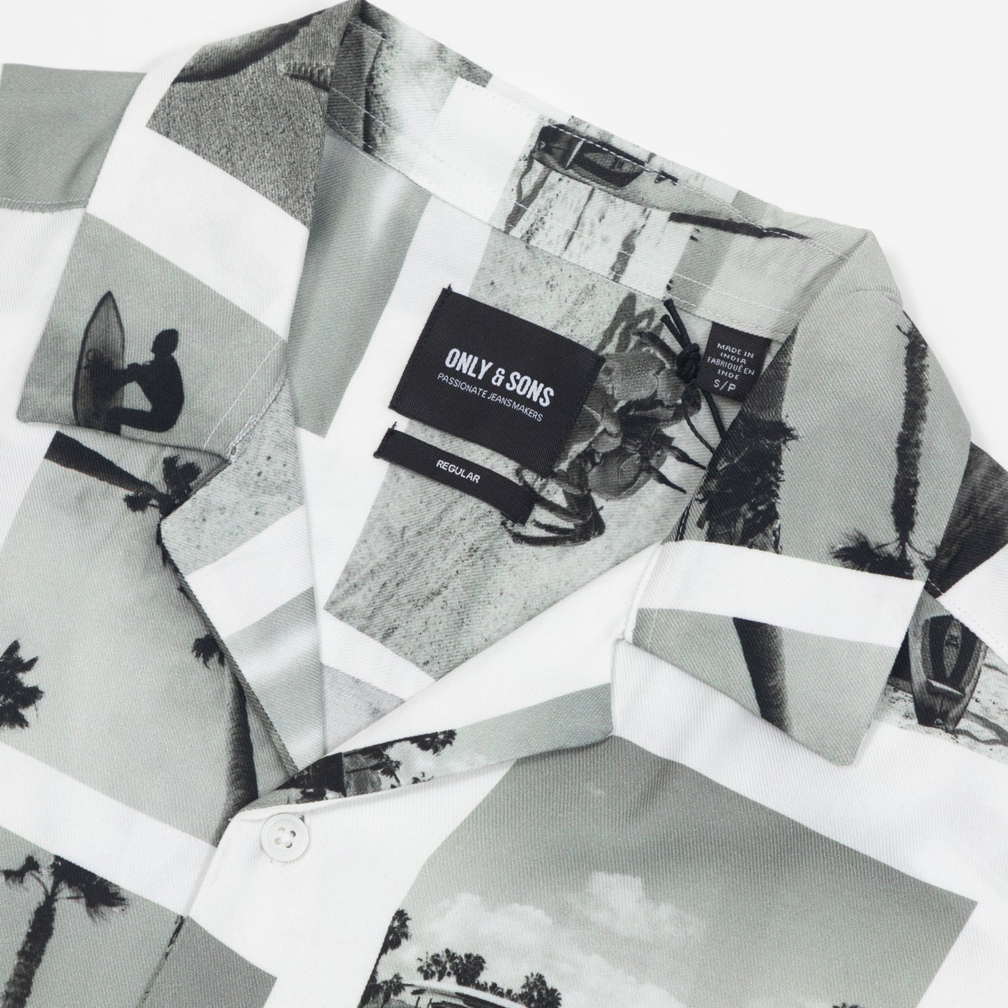 ONLY & SONS Viscose Shirt in WHITE