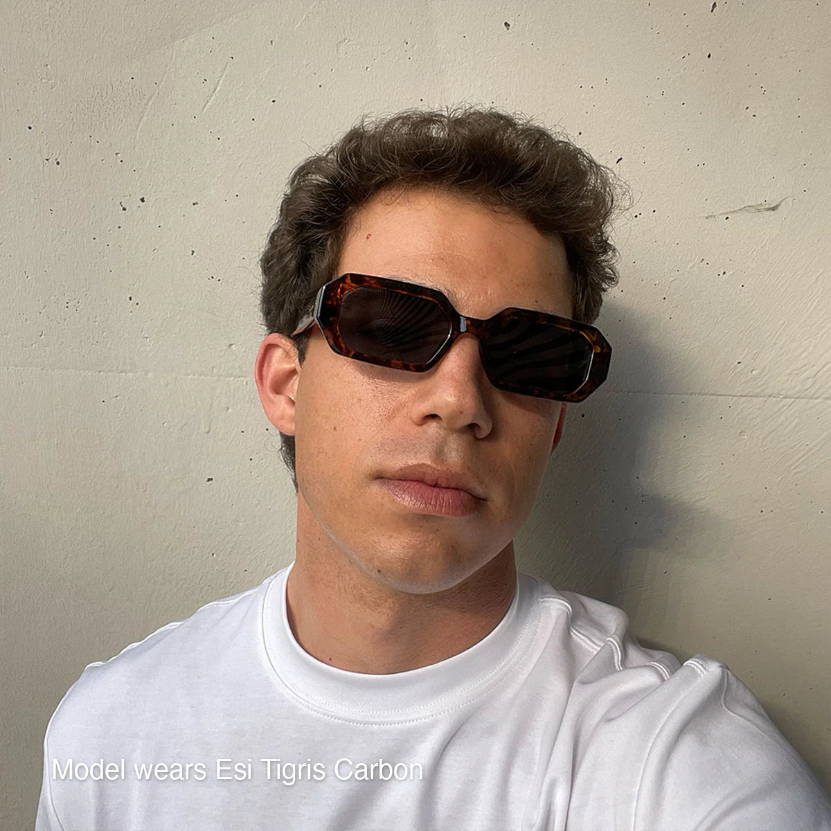 MELLER Esi Geometric Style Sunglasses in GREEN