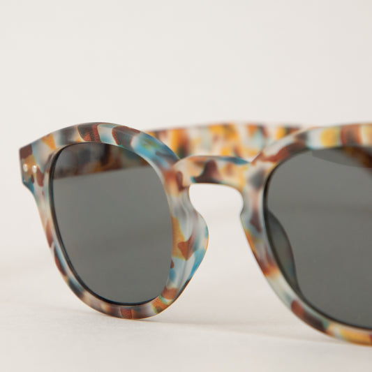 #C The Retro Sunglasses in BLUE TORTOISEIZIPIZI - CACTWS