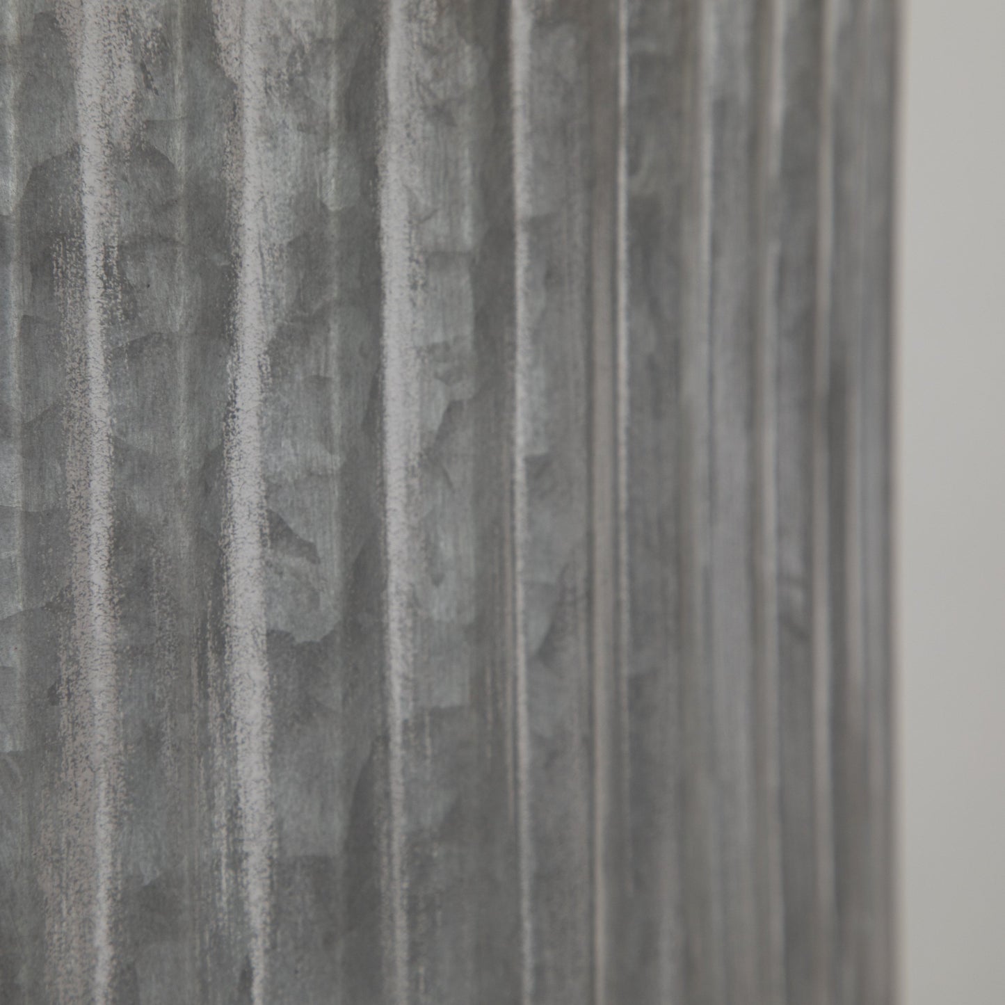 LIGHT & LIVING Freesia Vintage Style Zinc Flower Pots (Small)