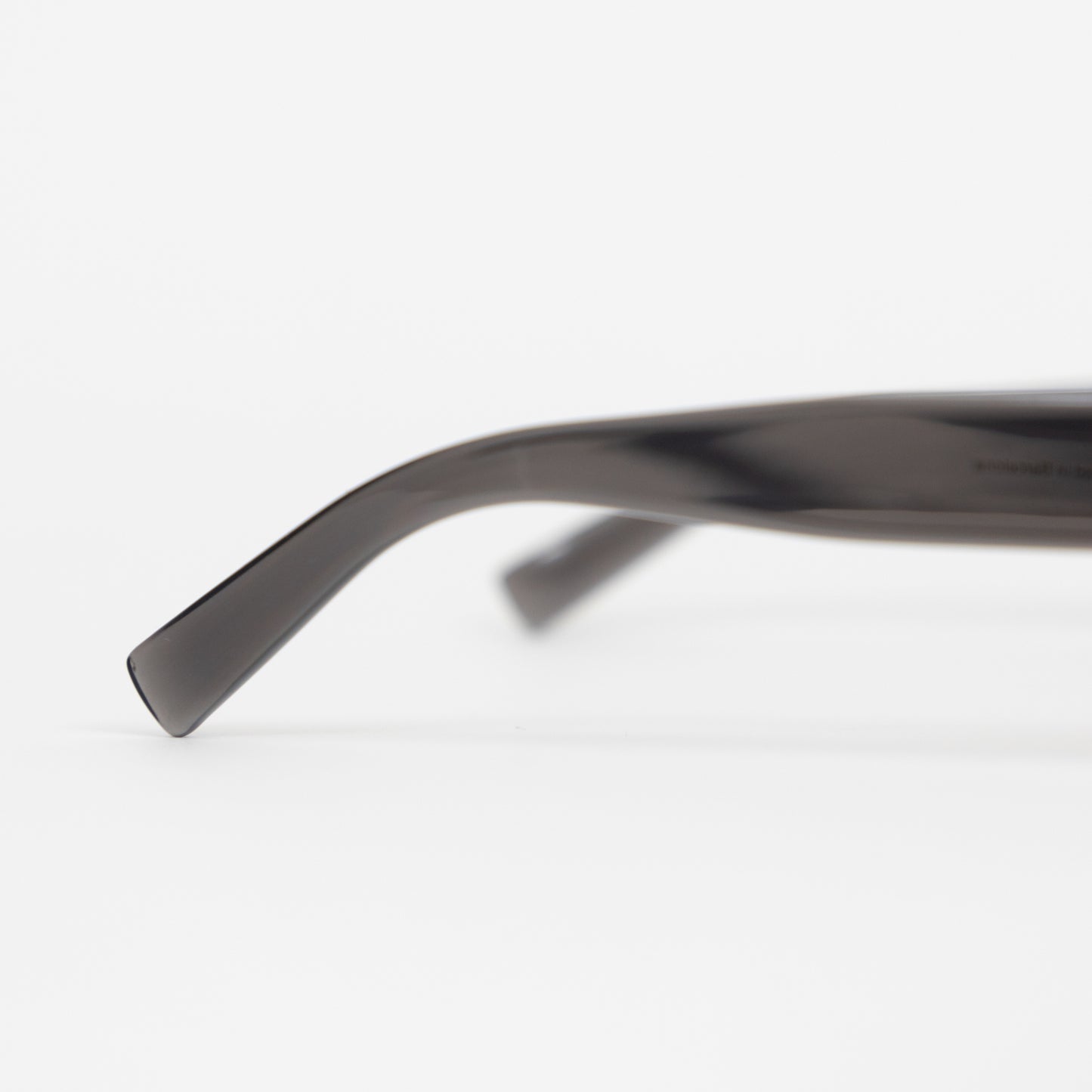 MELLER Konata Night Chunky Sunglasses in DARK BROWN