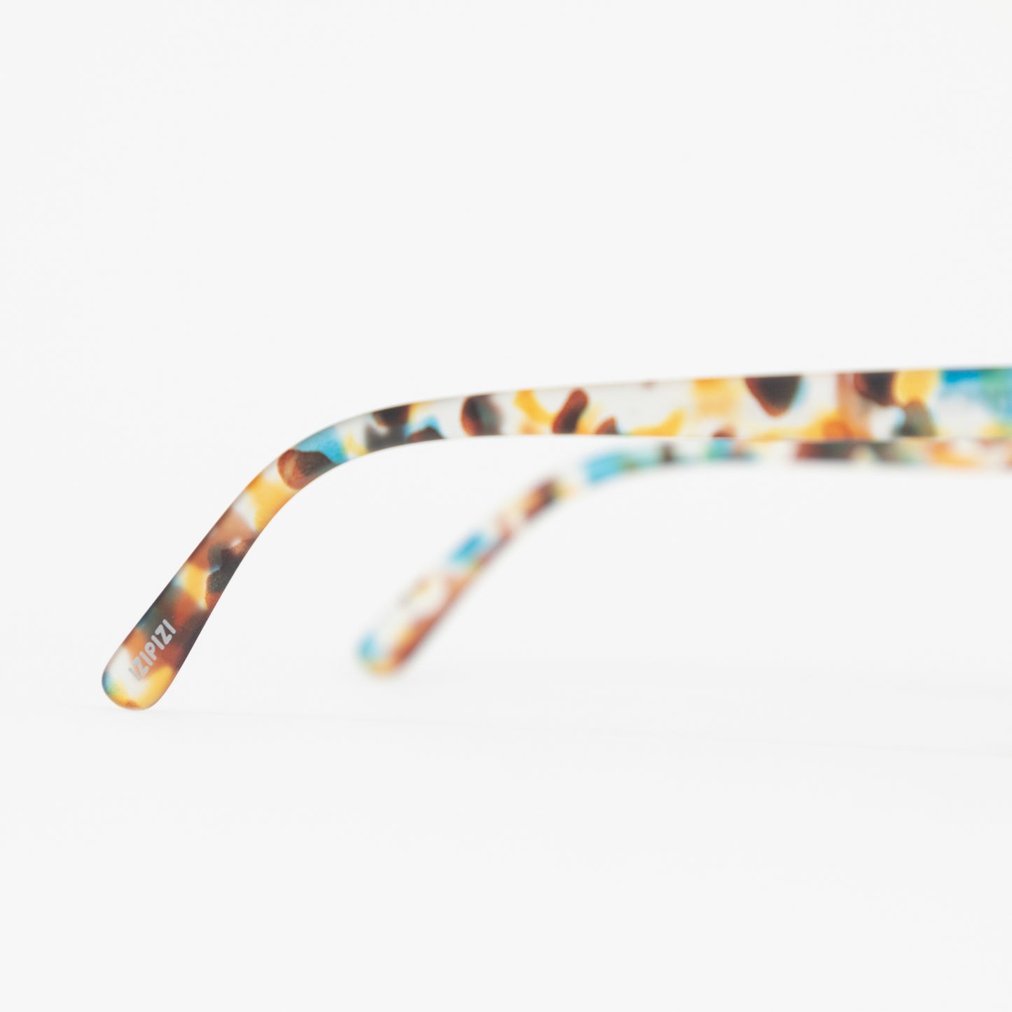 IZIPIZI #L The Big One Sunglasses in BLUE TORTOISE