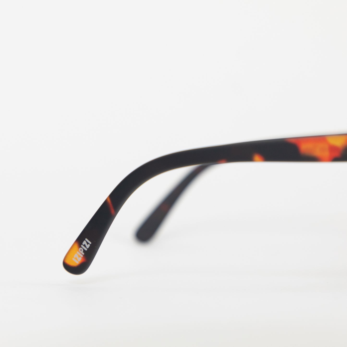 IZIPIZI #L The Big One Grey Lense Sunglasses in TORTOISE GREEN