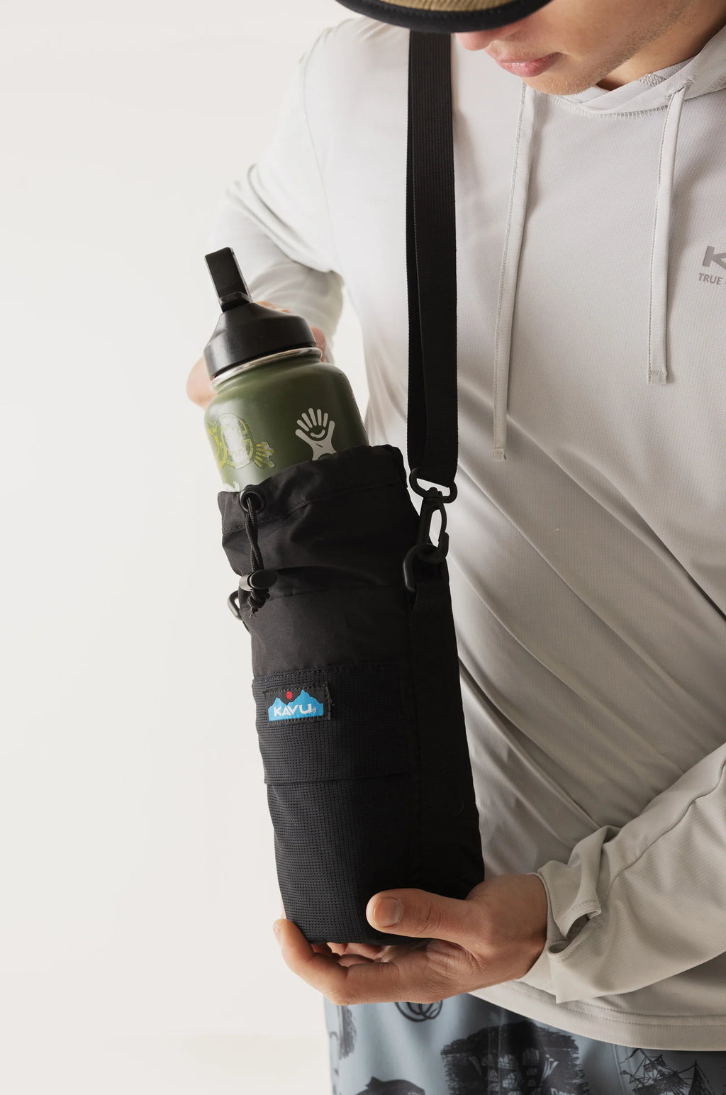KAVU Bottle Bag in BLACK