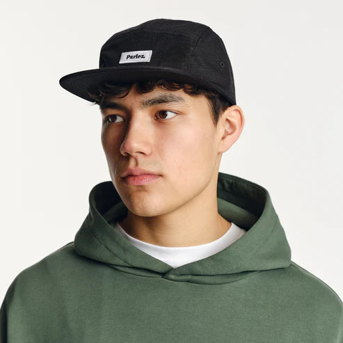 PARLEZ Cover 5 Panel Cap in BLACK