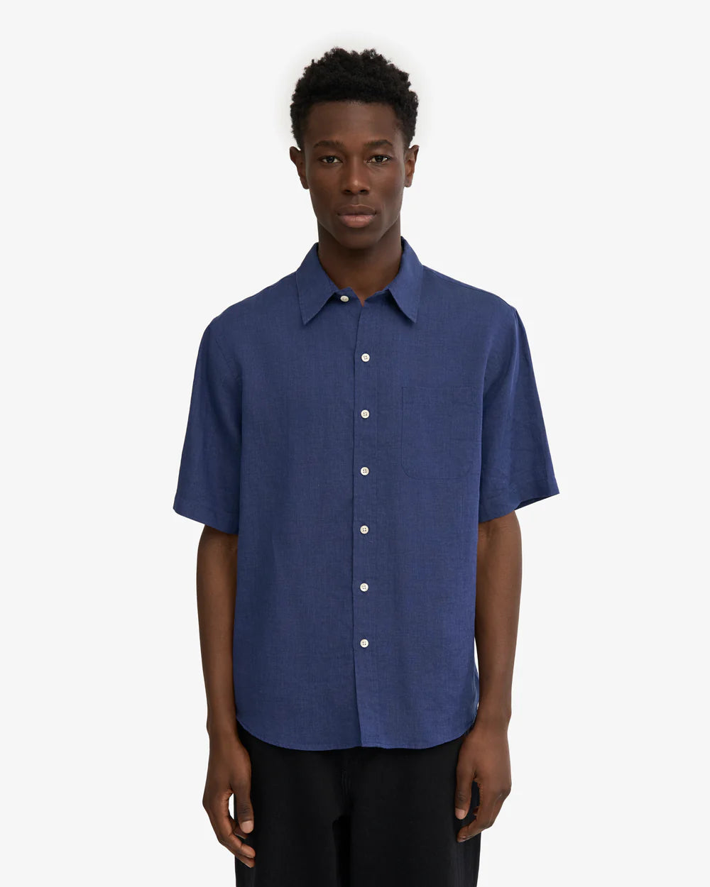 COLORFUL STANDARD Linen Short Sleeve Shirt in Marine Blue