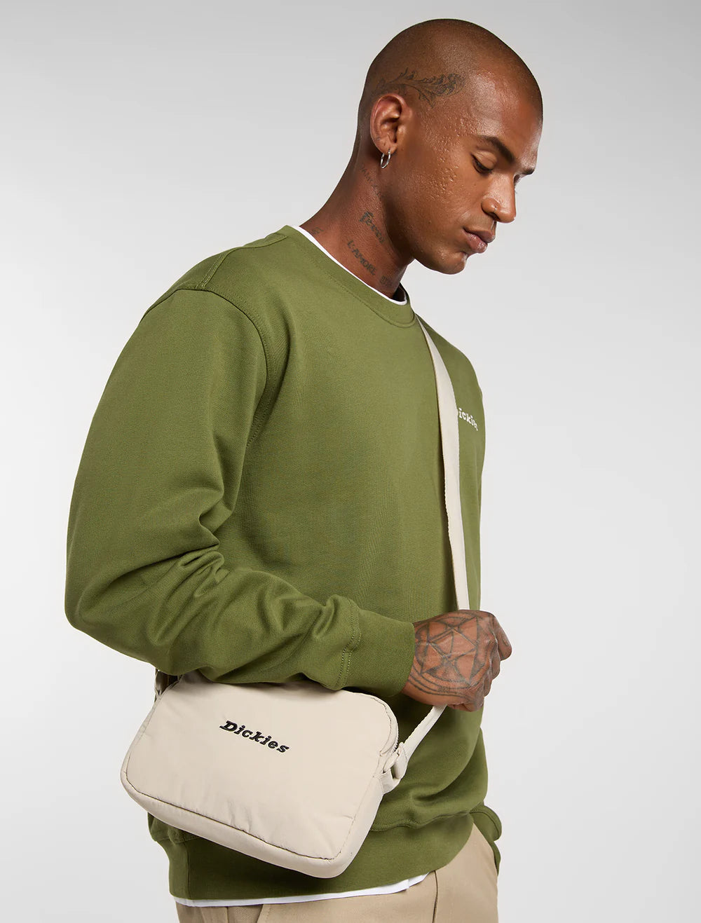 DICKIES Enon Pouch Bag in STONE