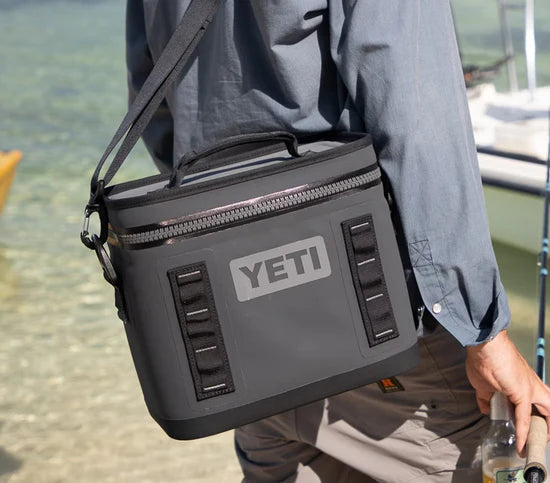 YETI Hopper Flip 12 Soft Cool Box in BLACK