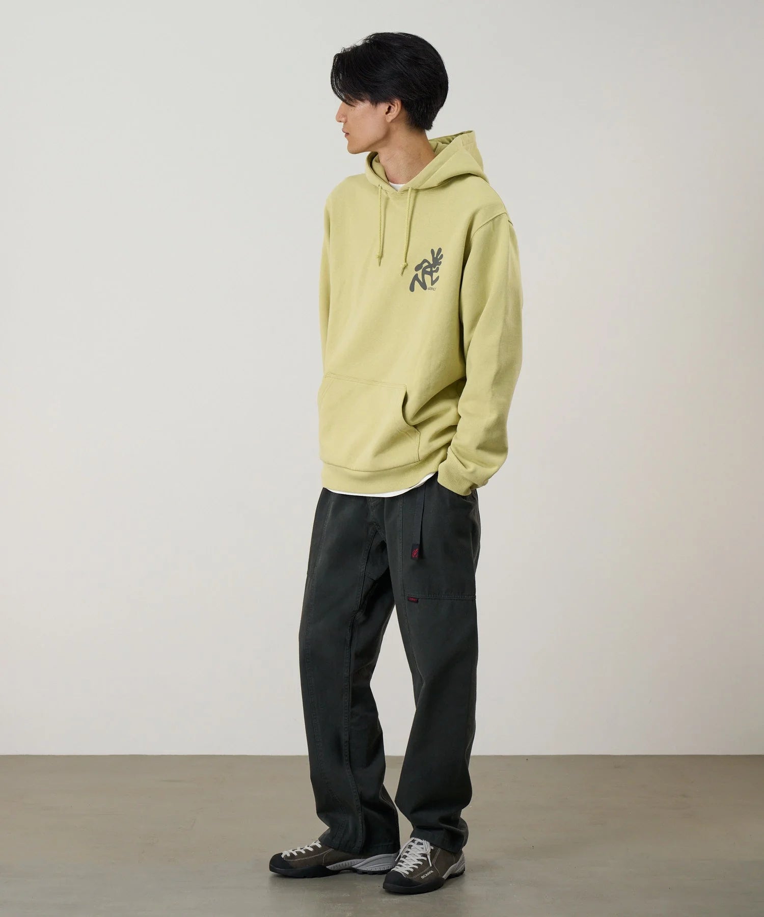 GRAMICCI Gadget Pant Trousers in SMOKEY GREY