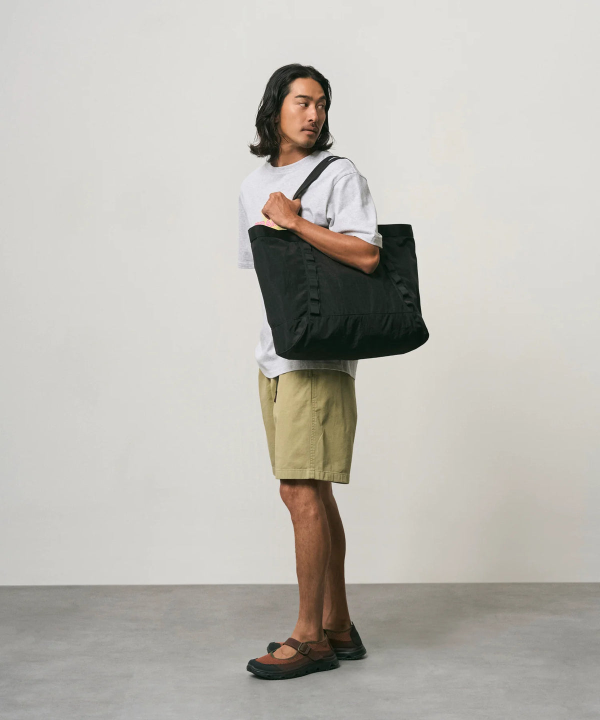 GRAMICCI Climbing Tote Bag in Black