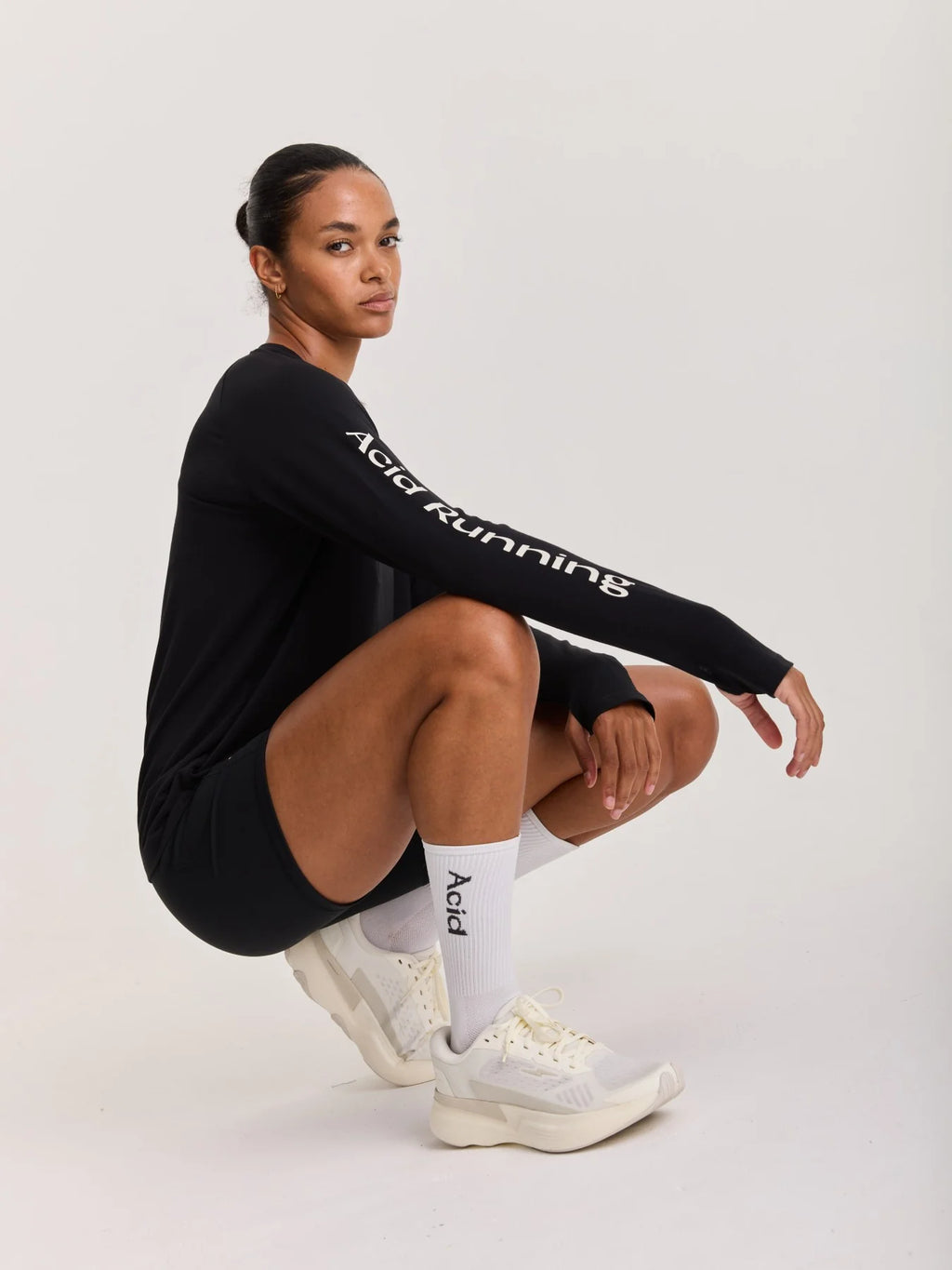 Women's ACID RUNNING Long Sleeve T-Shirt in Black