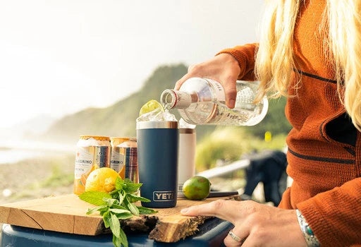 YETI Rambler 10 oz (295 ml) Tumbler With MagSlider™ Lid in Tropical Pink