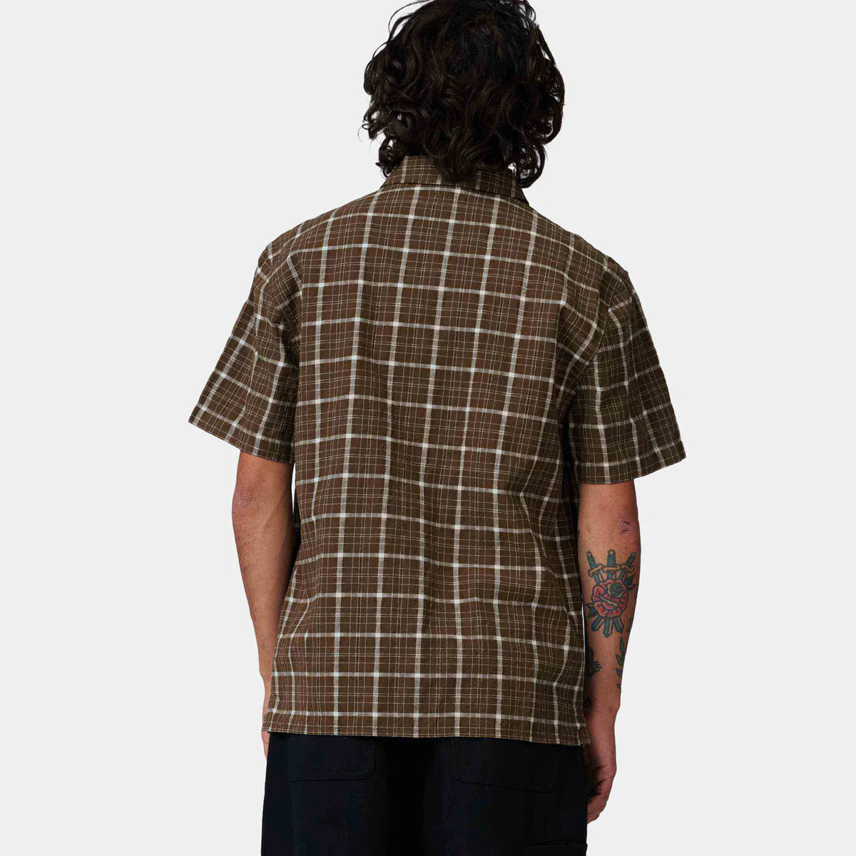 SANTA CRUZ Eli Short Sleeve Checkered Shirt in BROWN