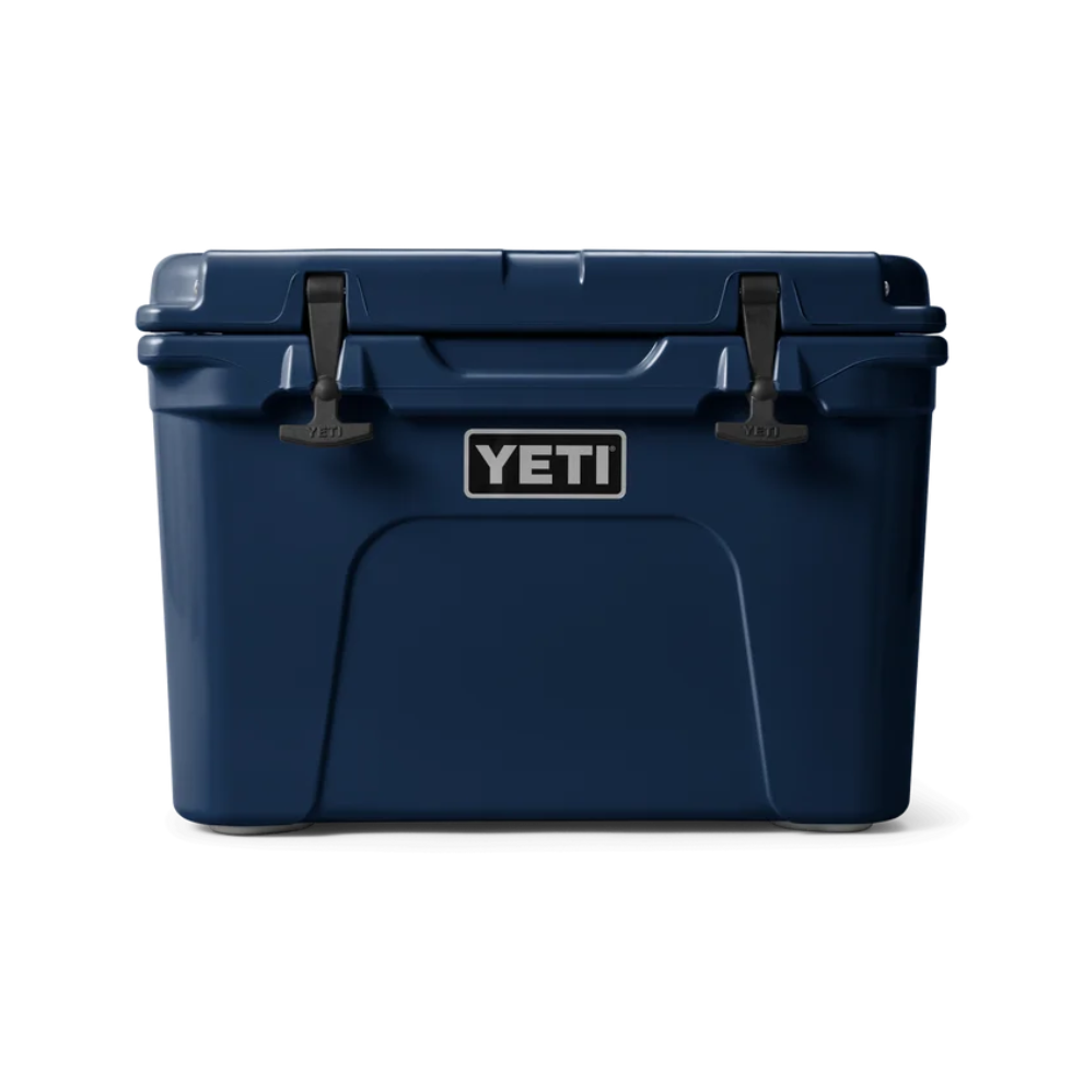YETI Tundra® 35 Cool Box in NAVY