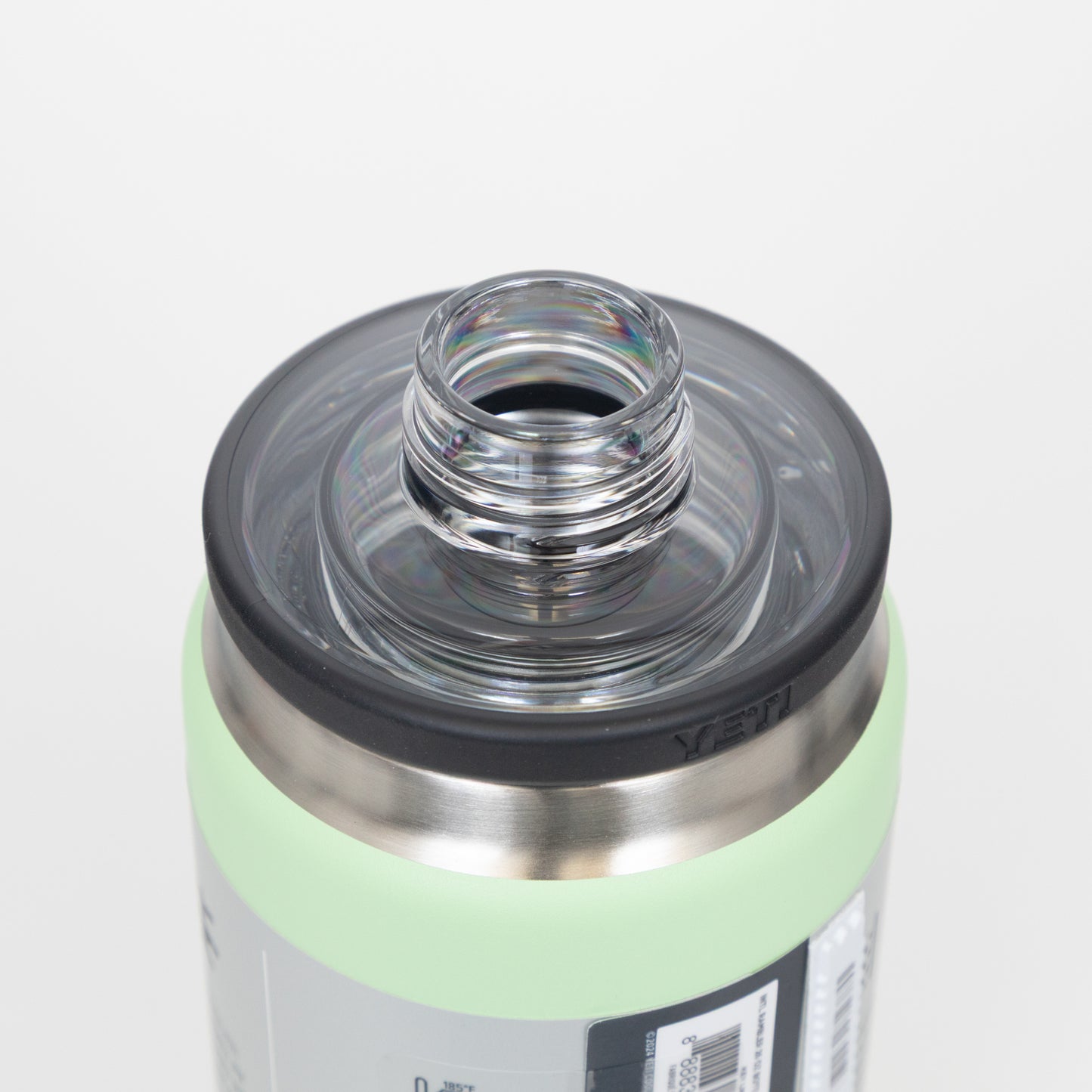 YETI Rambler 26 oz (769ml) Water Bottle with Chug Cap in KEY LIME