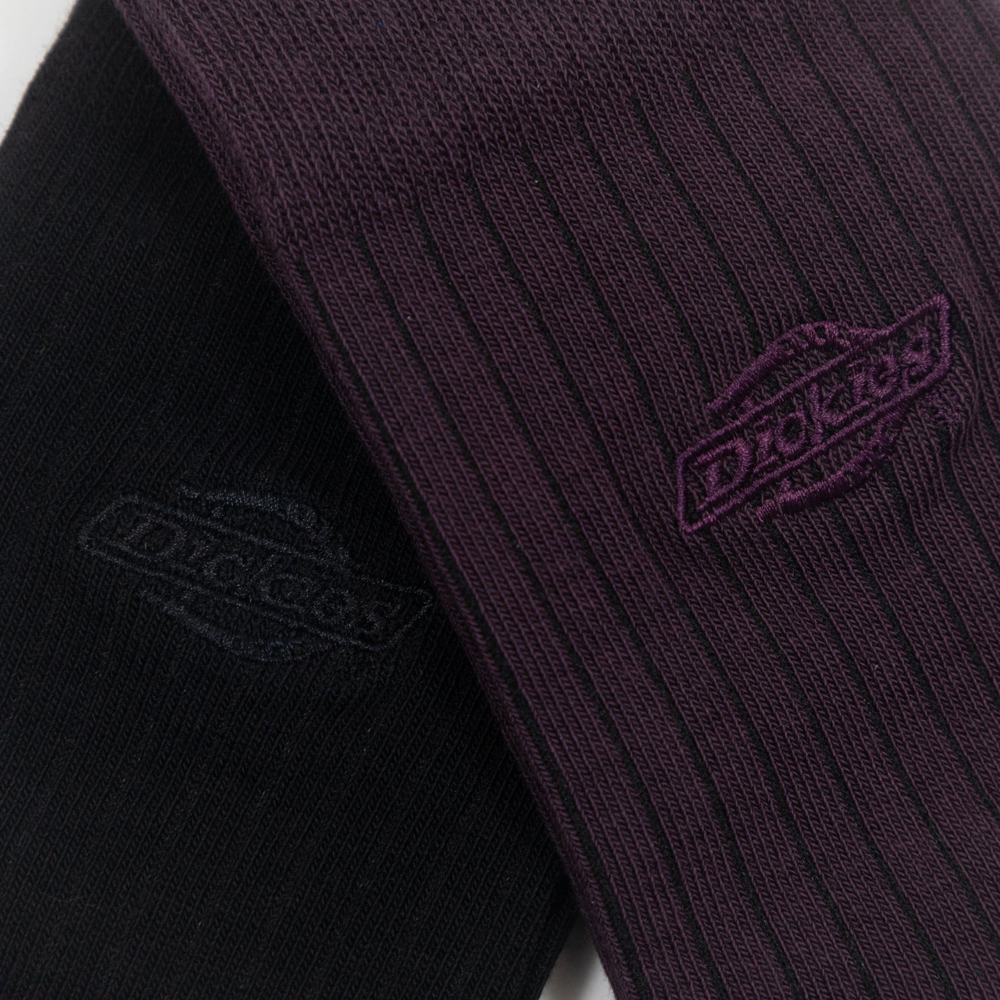 DICKIES 2 Pack Rib Socks in PLUM PURPLE