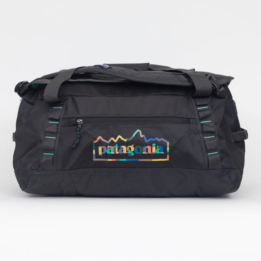 PATAGONIA 40L Black Hole Duffle in BLACK