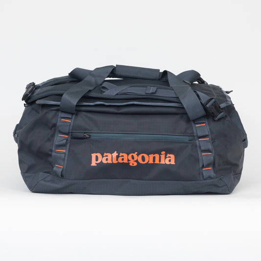 PATAGONIA 40L Black Hole Duffle in BLUE