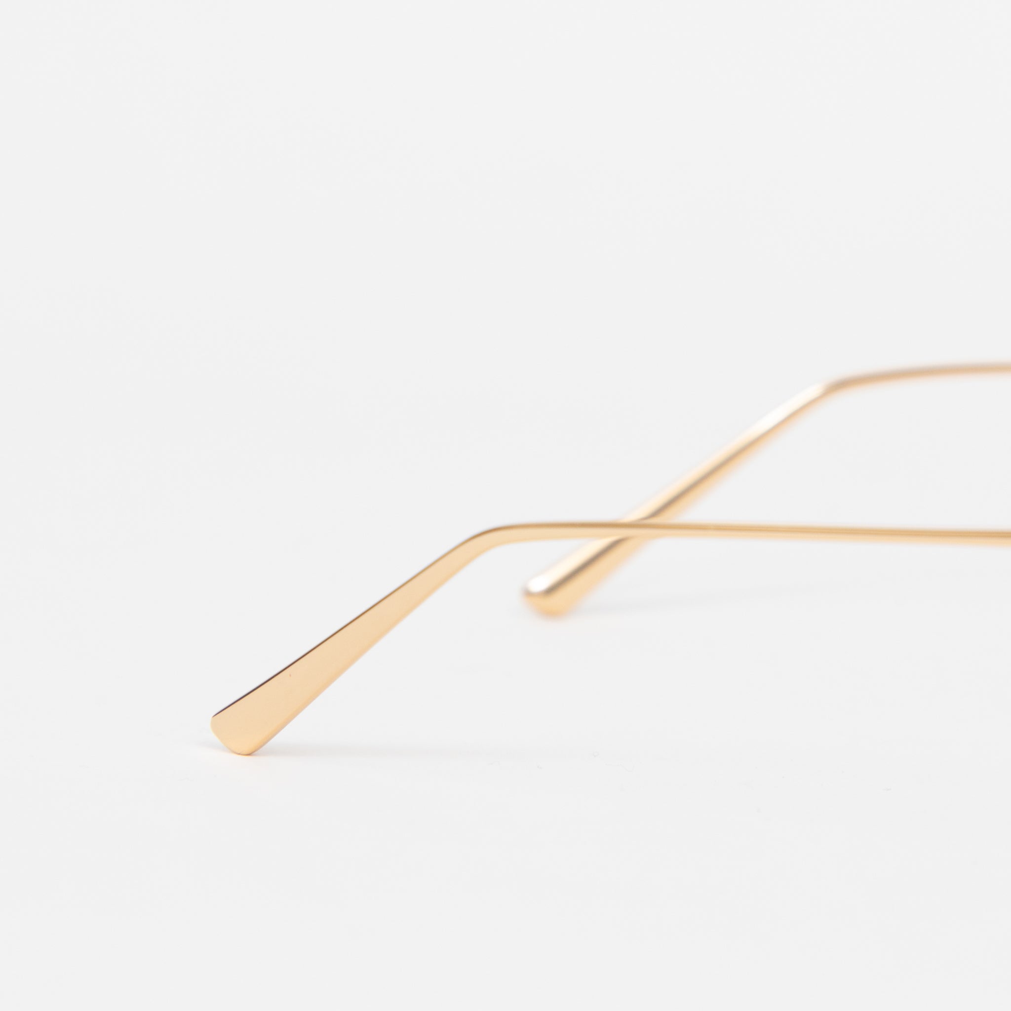 MELLER Aldabra Geometric Metal Sunglasses in GOLD OLIVE