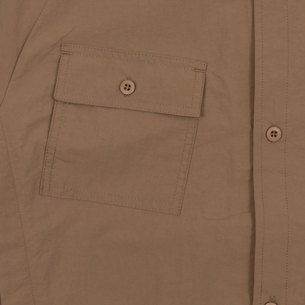 ELLIKER Alston Short Sleeve Shirt in DARK BEIGE