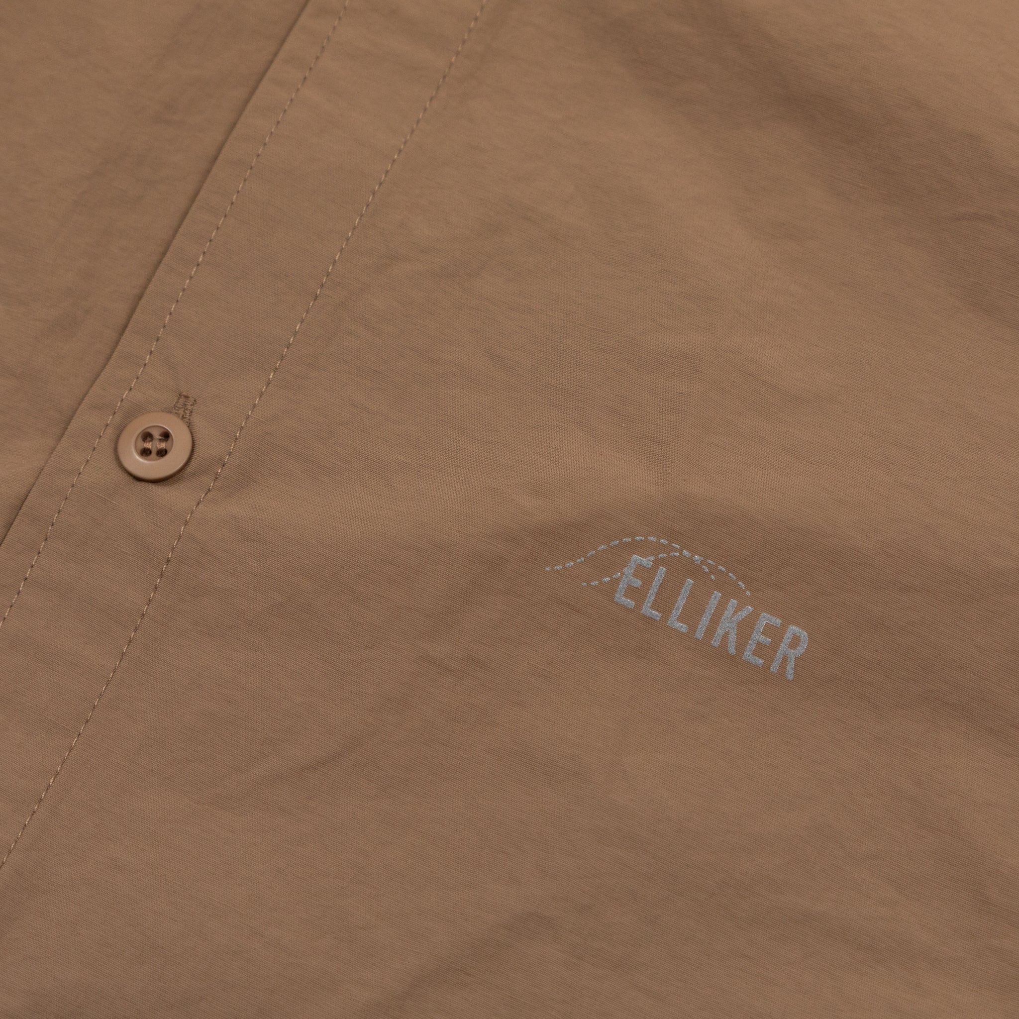ELLIKER Alston Short Sleeve Shirt in DARK BEIGE