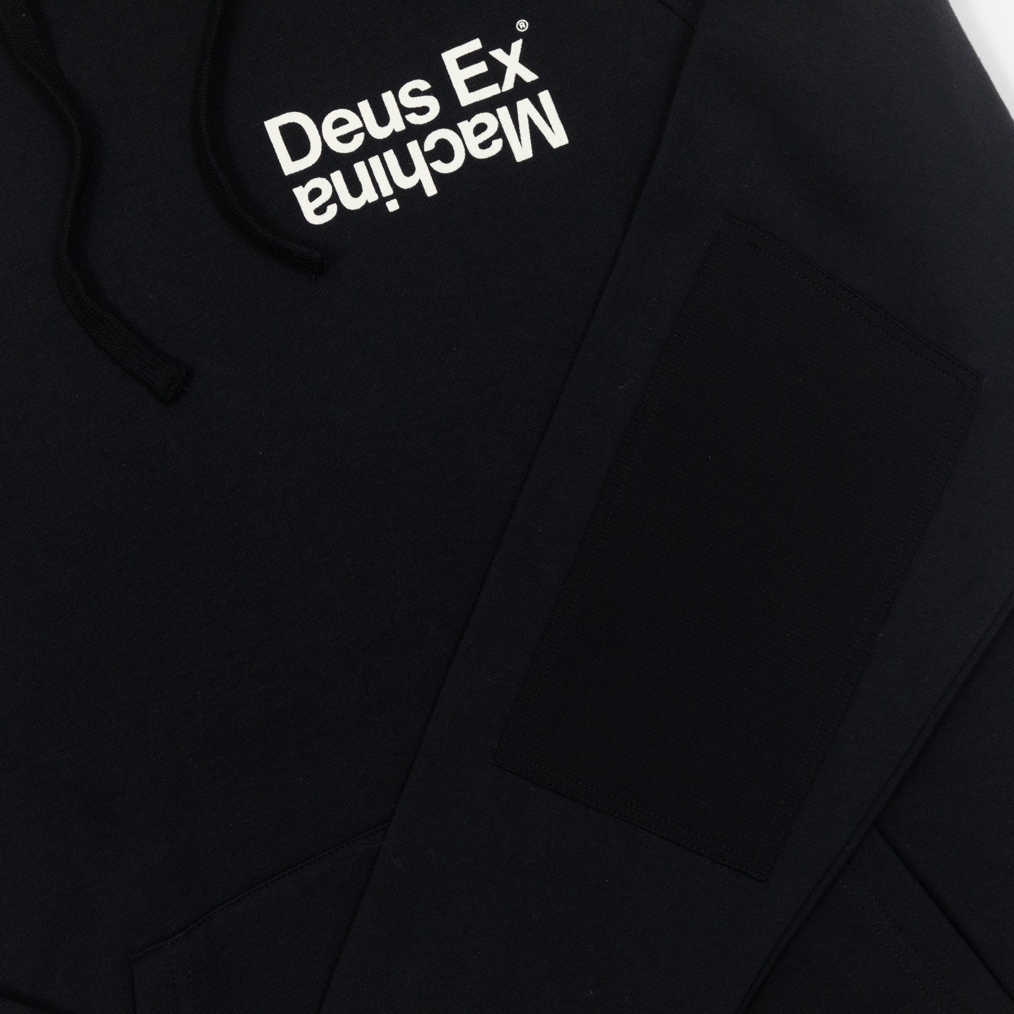 DEUS EX MACHINA Axis Hoodie in BLACK